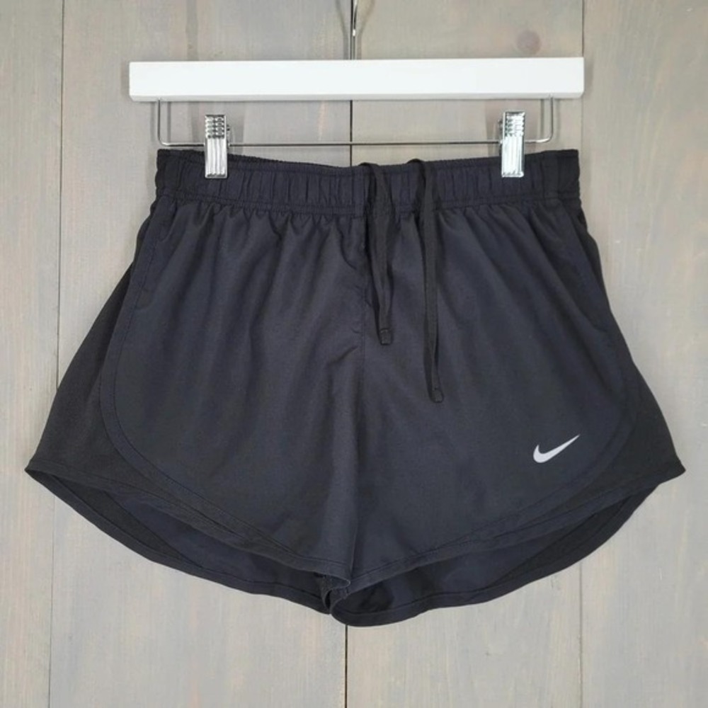 Nike Running Shorts Women Size Small Black Mesh Trim Dolphin Hem Athletic Active